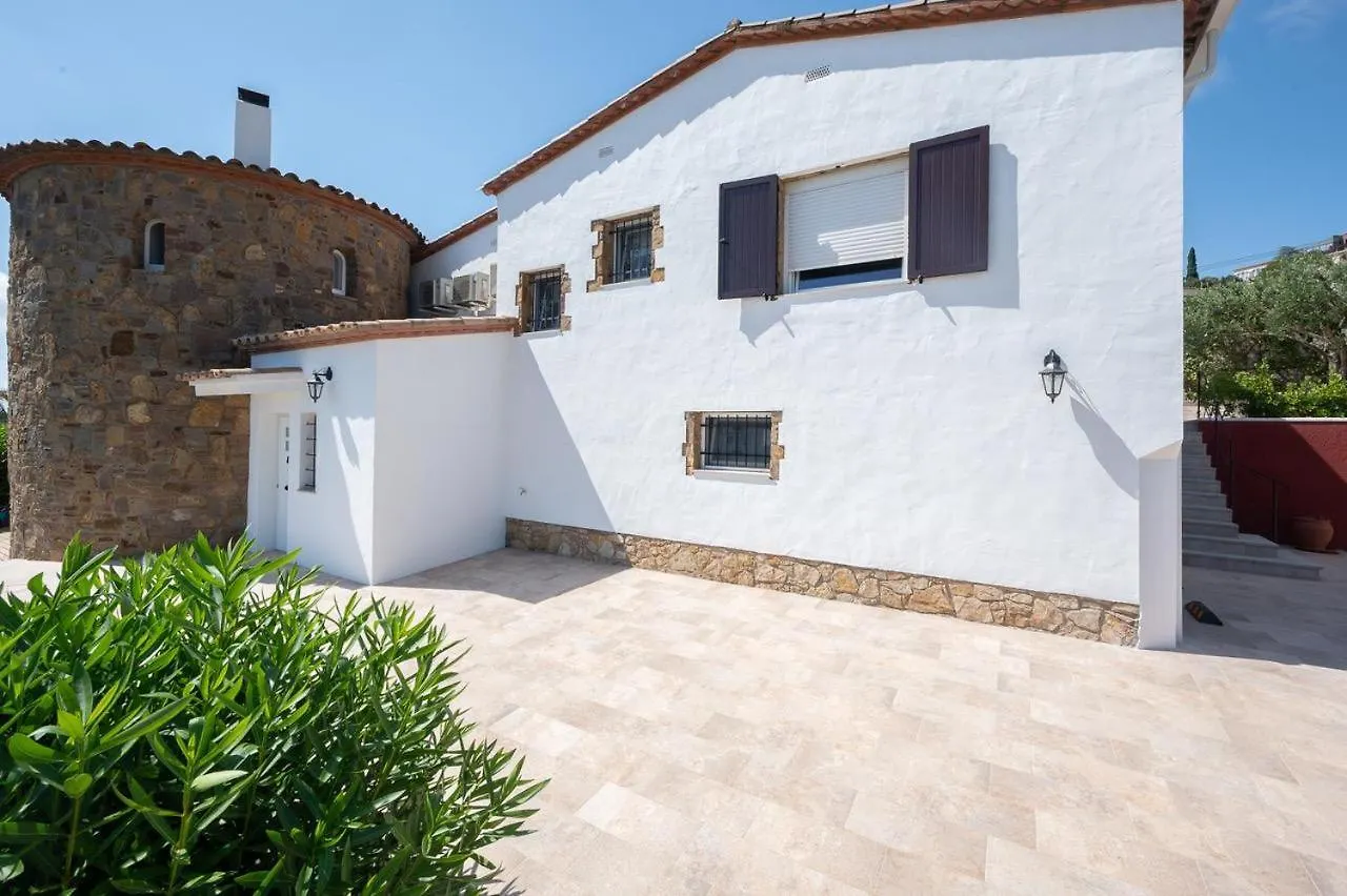 Leng Vacation Home Calonge  Calonge (Catalonia)